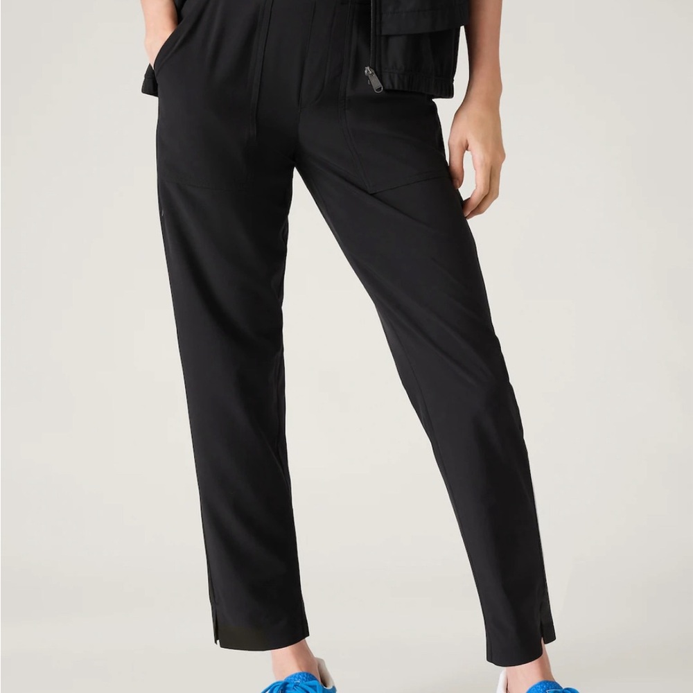 Athleta Brooklyn utility pants in olive green